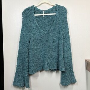 Free People Oversized Chunky Crochet VNeck Bell Sleeve Crop Sweater Womens M-L
